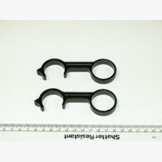 R440,57. Leg Clip