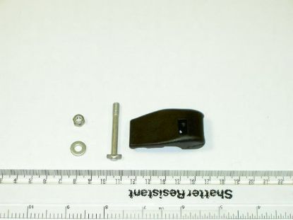 Picture of R055,324