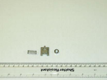 Picture of R055,526