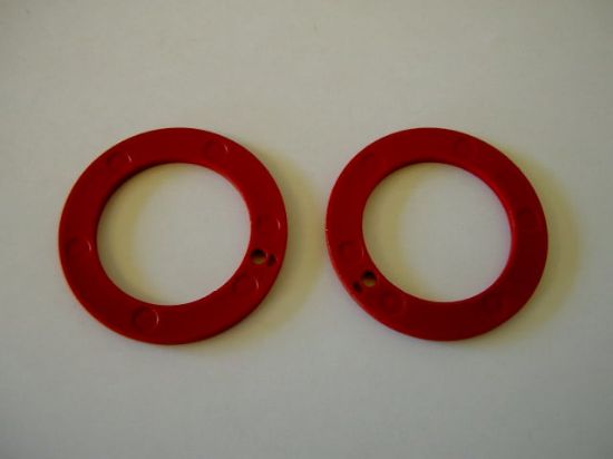 R103818