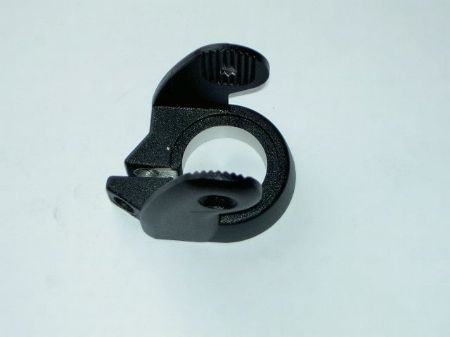 R141,28 の画像